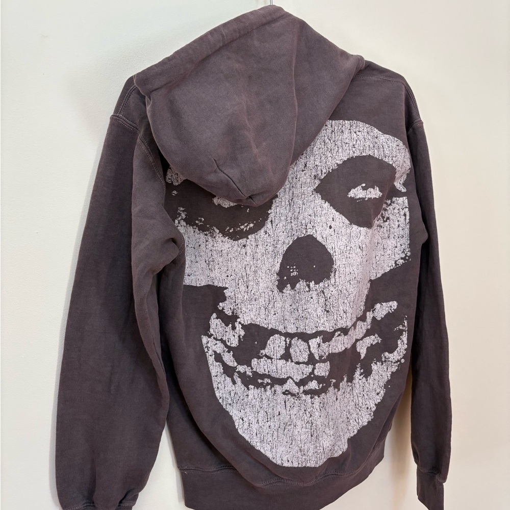 NWOT Urban Outfitters Misfits Skull Graphic Hoodie Sweatshirt Size XS - Picture 11 of 13